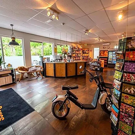 Villa Luxury In With Parking Arnhem
